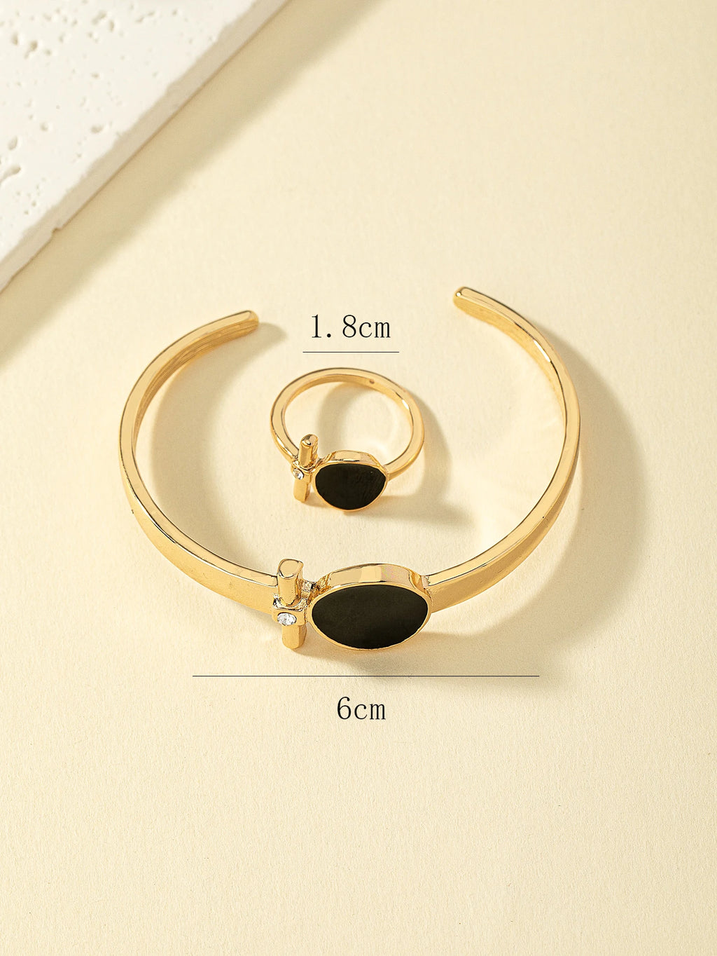 Premium Imported Fashionable Luxury Bracelet & Ring Set